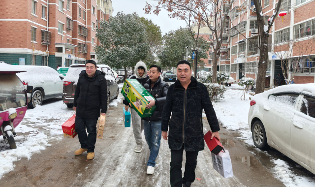 蚌埠市民政局、易联创业互助协会齐心协力为特殊家庭送去新春祝福